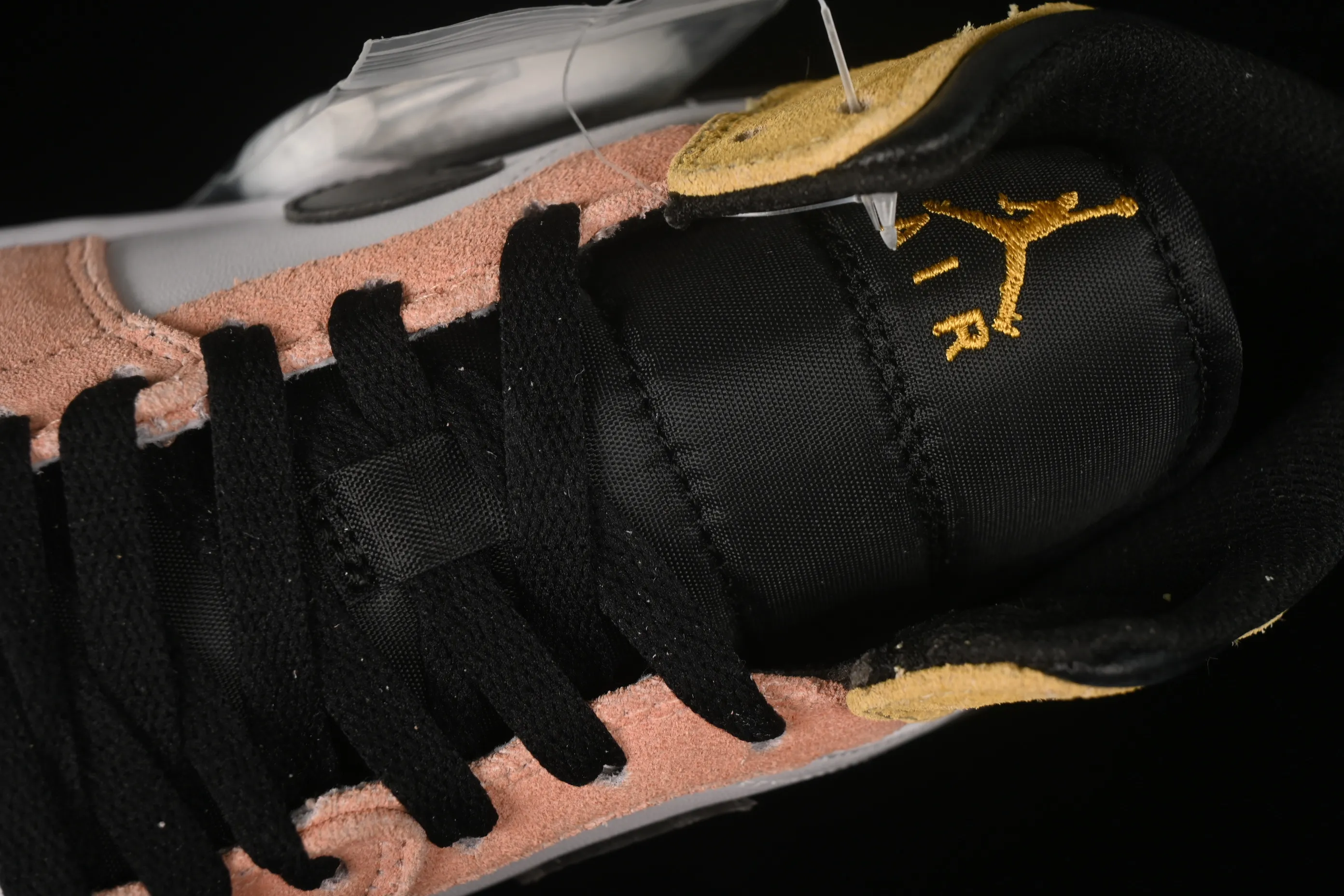 All categories Air Jordan Jordan series basketball shoes Air Jordan 1 Mid Air Jordan 1 Mid AJ1 Joe 1 neutral powder mid-top cultural casual sneakers DX4332-800
